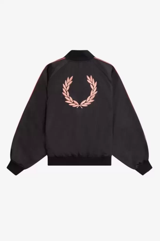 Baskılı Astarlı Bomber Kadın Ceketleri Baskılı Astarlı Bomber Kadın Ceketleri