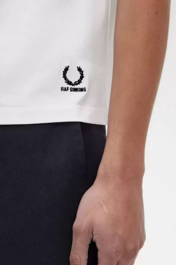 Baskılı Slim Fit Erkek Tişörtü Baskılı Slim Fit Erkek Tişörtü