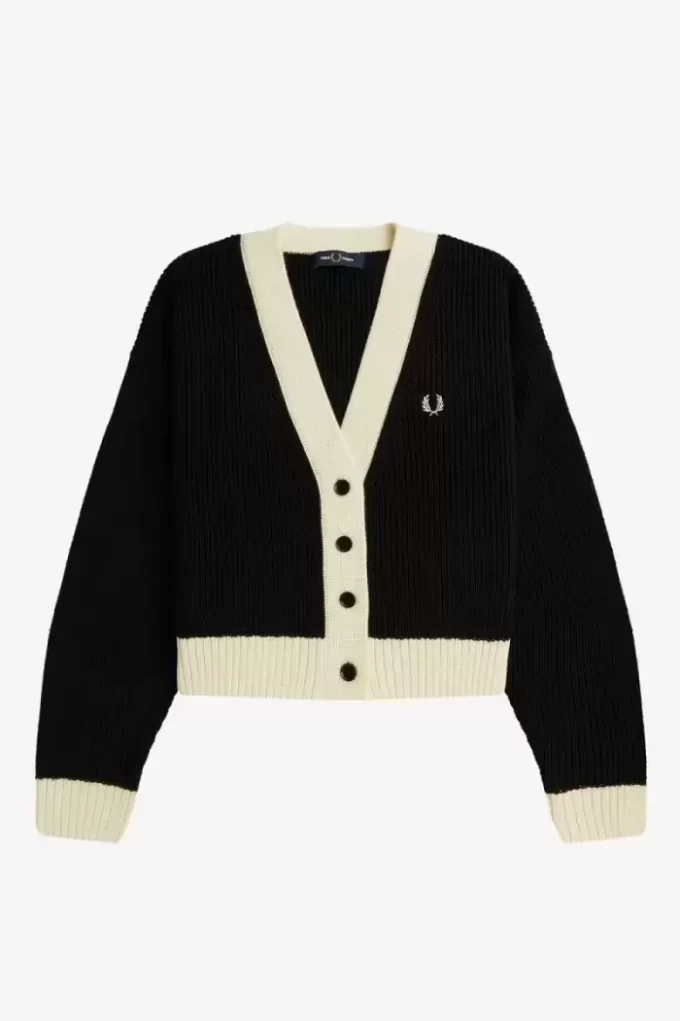 Düğmeli Kadın Hırkası