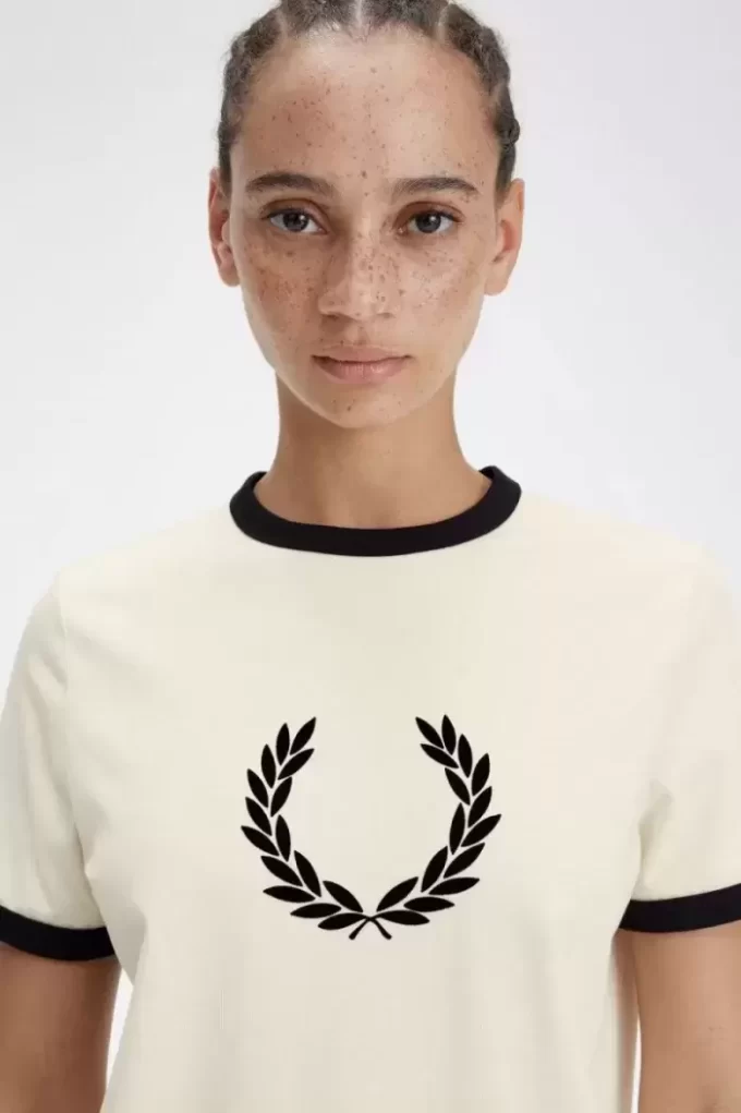 Flocked Laurel Wreath Kadın Tişörtü