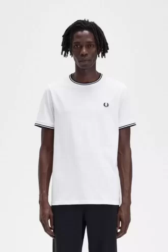 Çift Uçlu Erkek Tişörtü