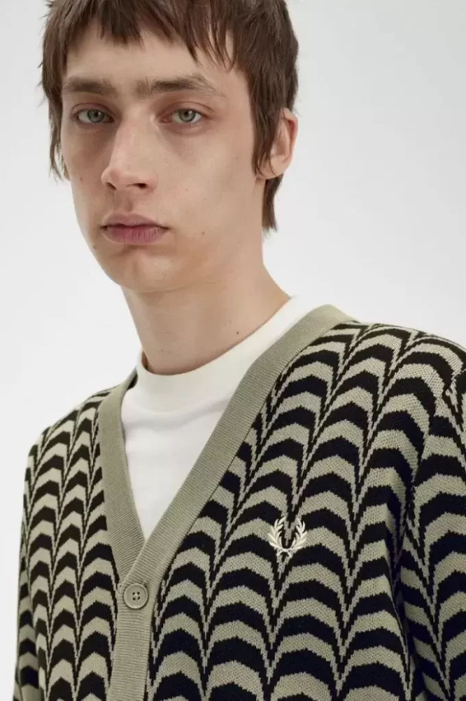 Jakarlı Erkek Hırka