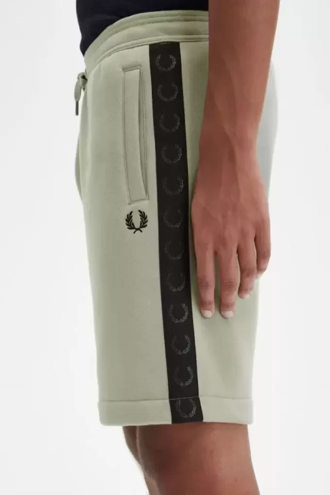 Kabartmalı Bantlı Erkek Ter Şortu