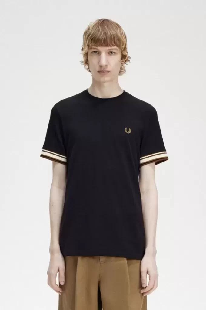 Kalın Uçlu Piqué Erkek Tişörtü Kalın Uçlu Piqué Erkek Tişörtü