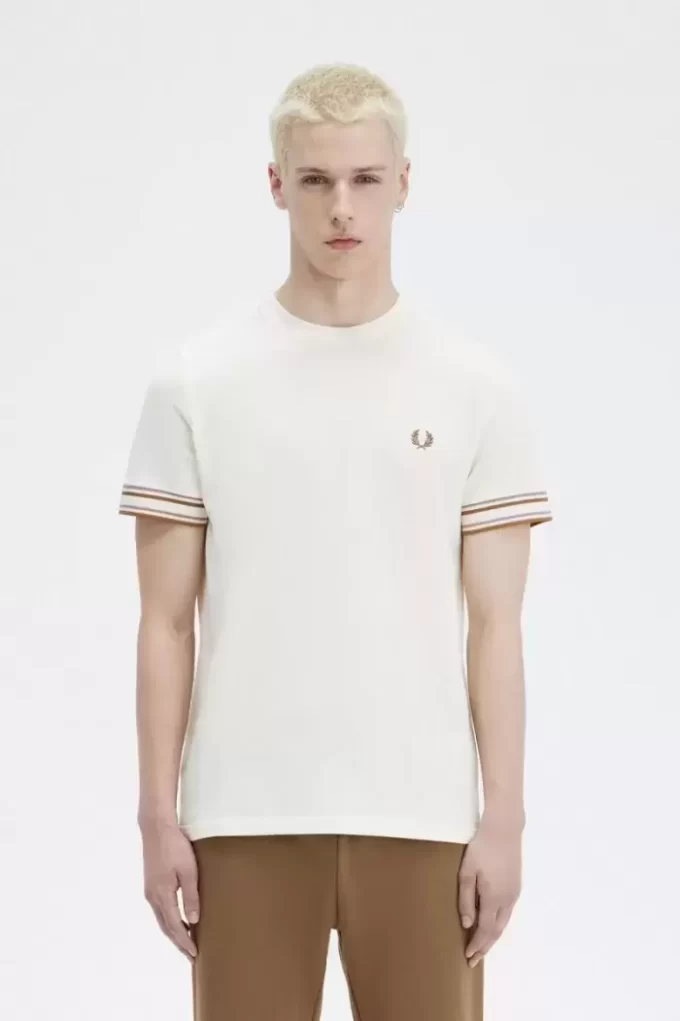 Kalın Uçlu Piqué Erkek Tişörtü Kalın Uçlu Piqué Erkek Tişörtü