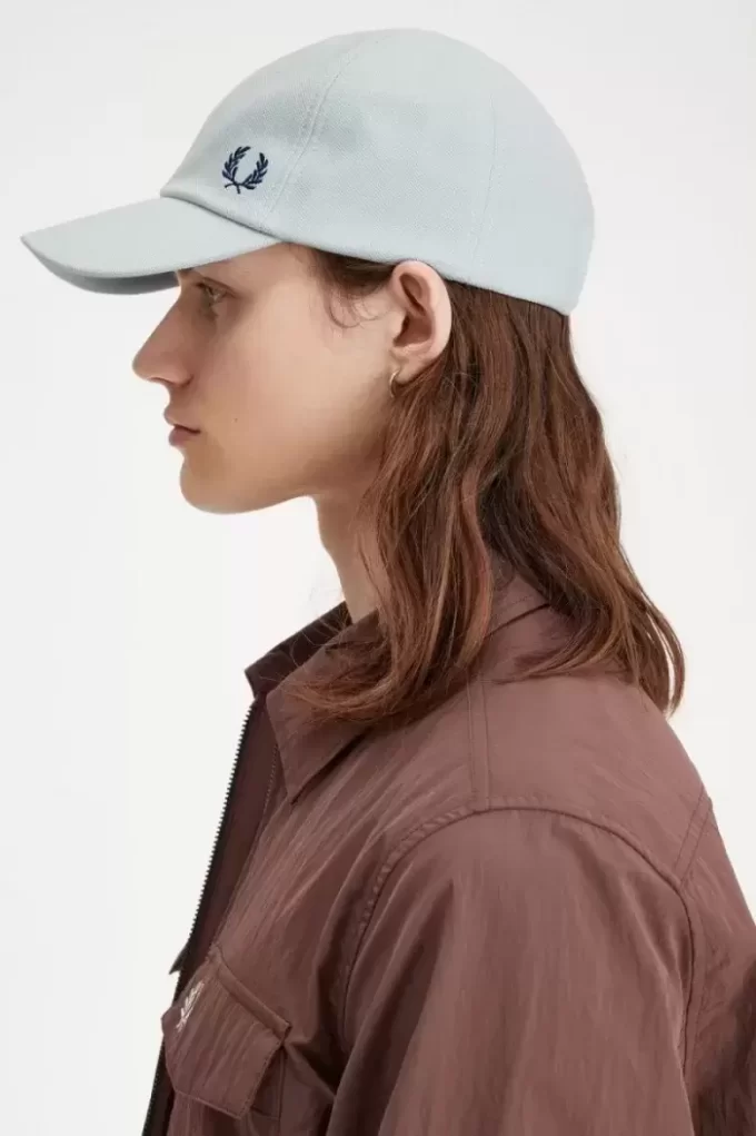 Klasik Pique Erkek Şapkaları