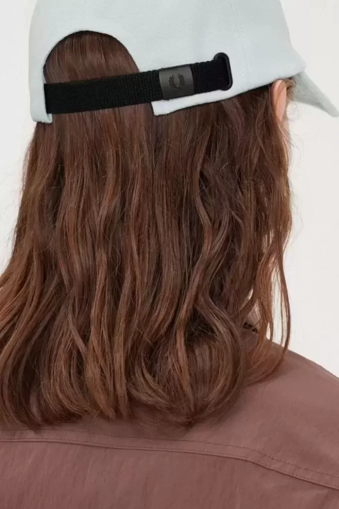 Klasik Pique Erkek Şapkaları