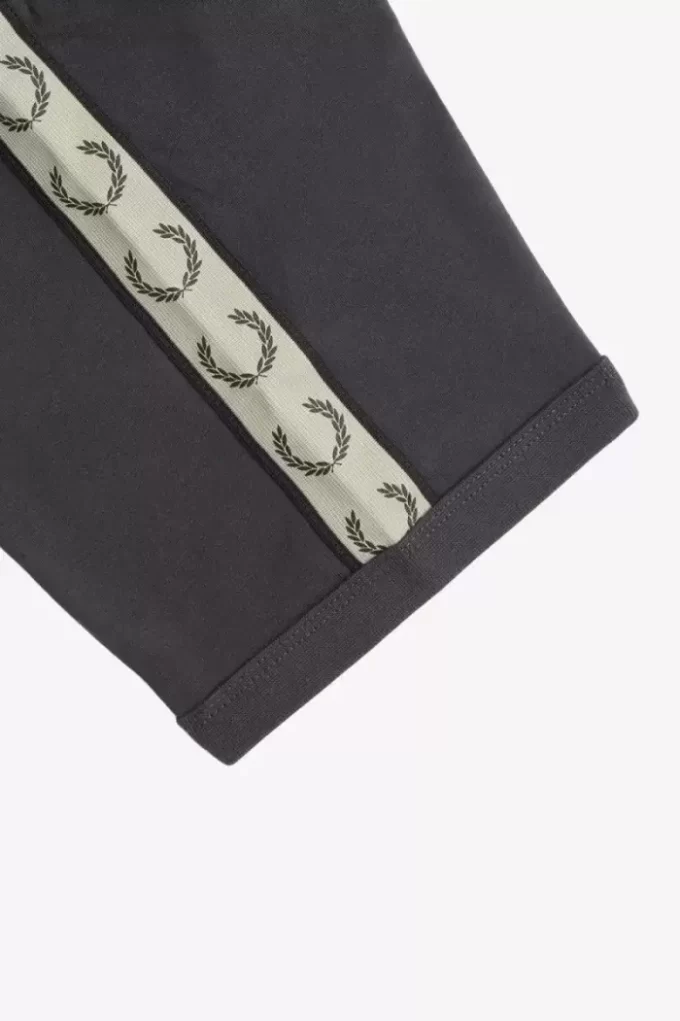 Kontrast Bantlı Zil Erkek Tişörtü