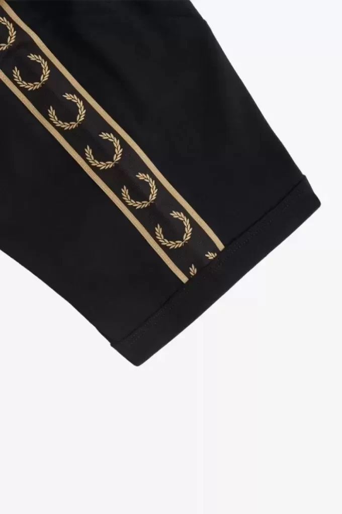 Kontrast Bantlı Zil Erkek Tişörtü