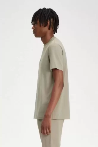 İşlemeli Erkek Tişörtü