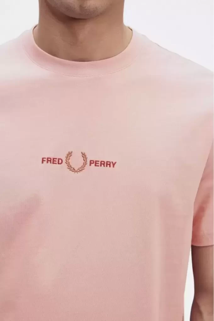 İşlemeli Erkek Tişörtü