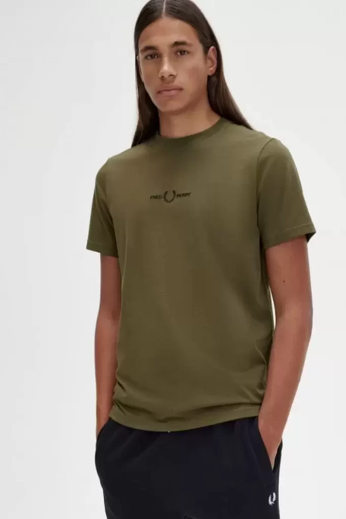 İşlemeli Erkek Tişörtü