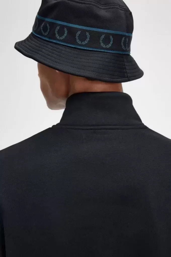 İşlemeli Yarım Fermuarlı Erkek Sweatshirtleri