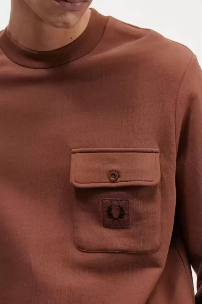 Rozet Detaylı Yuvarlak Yaka Erkek Sweatshirtleri