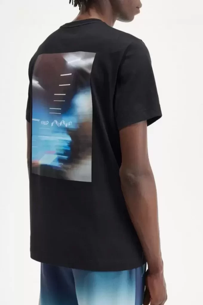 Soyut Grafik Erkek Tişörtü