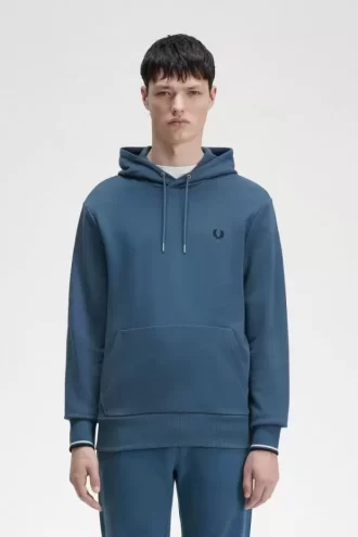 Uçlu Kapüşonlu Erkek Sweatshirtleri