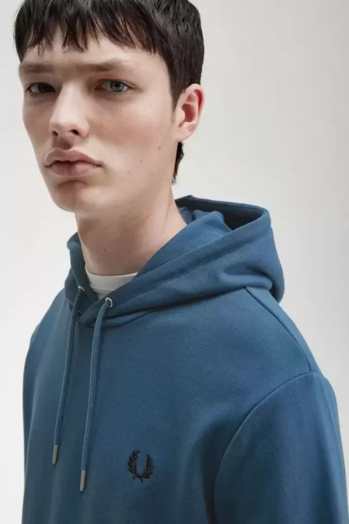 Uçlu Kapüşonlu Erkek Sweatshirtleri Uçlu Kapüşonlu Erkek Sweatshirtleri