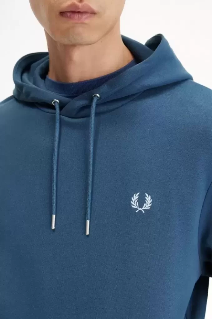 Uçlu Kapüşonlu Erkek Sweatshirtleri Uçlu Kapüşonlu Erkek Sweatshirtleri