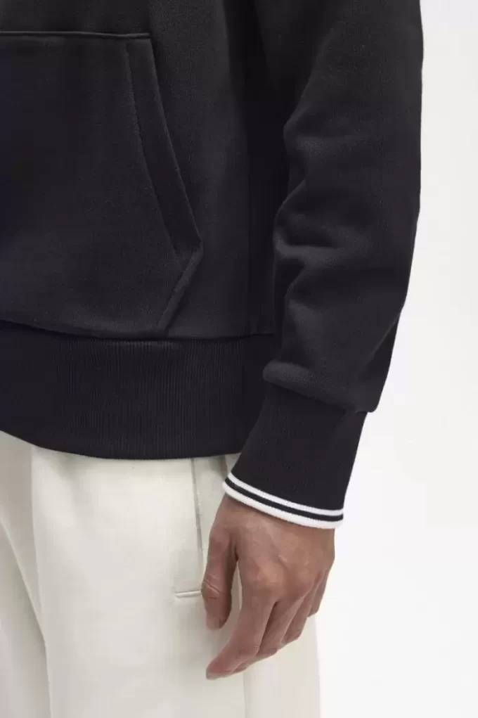 Uçlu Kapüşonlu Erkek Sweatshirtleri