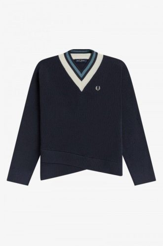 Uçlu V Yaka Kazak Örgü