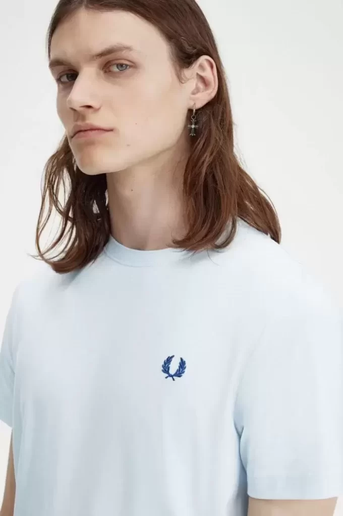 Yuvarlak Yaka Erkek Tişörtü